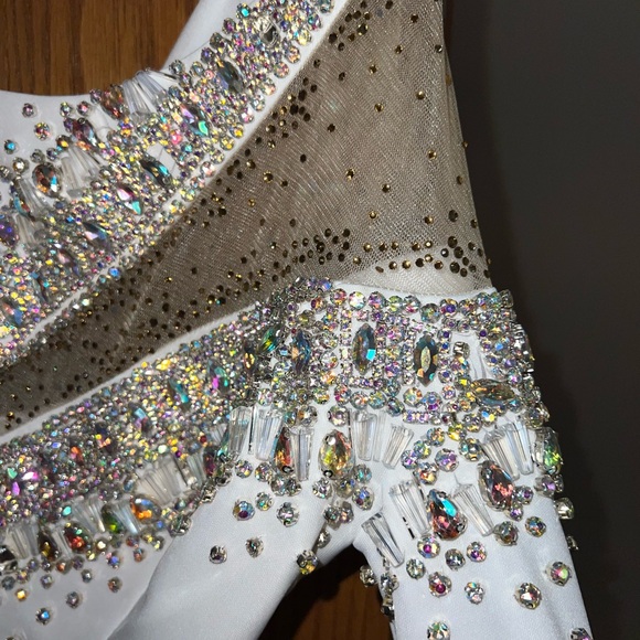 Johnathan Kayne One-Shoulder White Dress - Picture 7 of 10